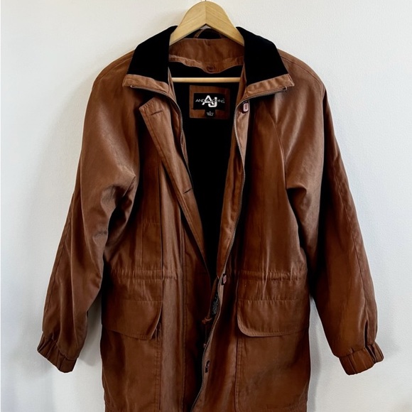 Brown Women’s Jacket - Picture 1 of 6